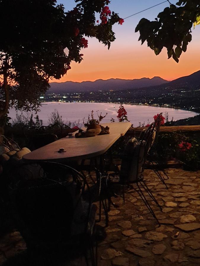 Unique View Apartment Kalamata Zewnętrze zdjęcie